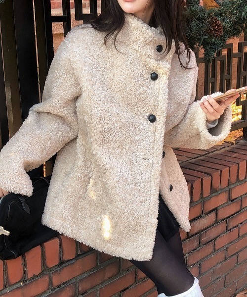 FAVORITO（ファヴォリート）の「スタンドカラーシングルブレストコート（その他アウター・レディース・ブラウン/ブラック/ダークグレー/ベージュ・F）」の10枚目の写真