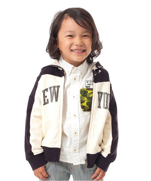 BREEZE（ブリーズ）の「星条旗パーカー（パーカー・キッズ・グレー/オフホワイト・100/120/95/90/110/130/140/80）」の2枚目の写真