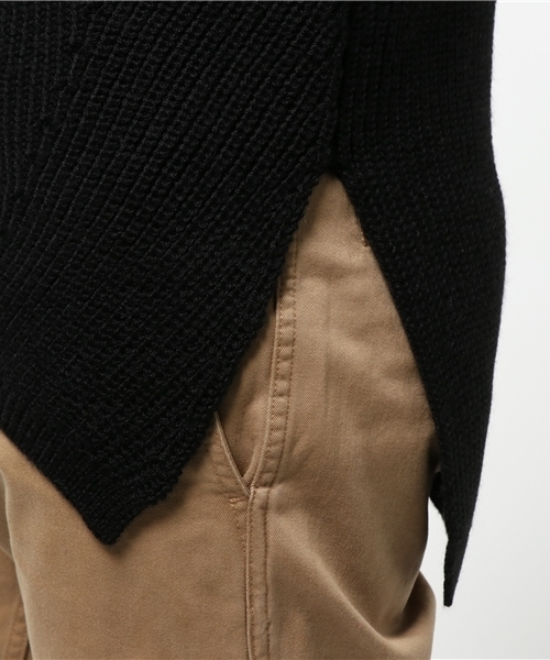 SHIPS JET BLUE（シップスジェットブルー）の「SHIPS JET BLUE: アゼ編み スリットニット（ニット/セーター・メンズ・ブラウン/オリーブ/ブラック・MEDIUM/LARGE）」の8枚目の写真