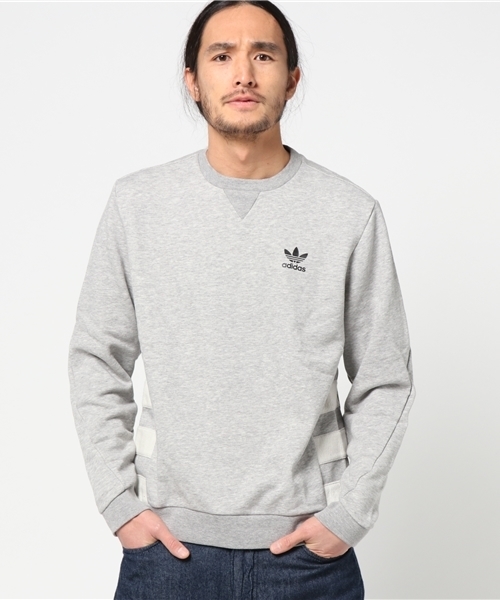 adidas（アディダス）の「オリジナルス クルーネック [STREET MODERN CREW]（スウェット・メンズ・ライトグレー/ブラック・SMALL/MEDIUM/X-LARGE/XX-LARGE/LARGE/X-SMALL）」の2枚目の写真