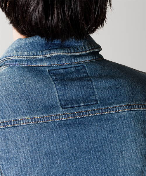 NANO universe（ナノユニバース）の「インディゴjerseyGジャン（デニムジャケット・メンズ・ブルー/インディゴブルー・SMALL/MEDIUM/LARGE）」の12枚目の写真
