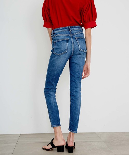 STUDIOUS(ステュディオス)の「【CITY】スキニーストレッチブリーチDENIM(デニムパンツ・レディース・ブルー・1/0)」の4枚目の写真