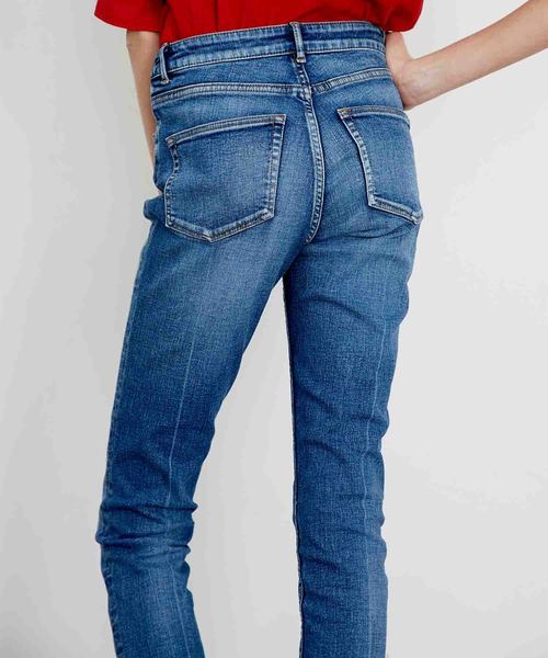 STUDIOUS(ステュディオス)の「【CITY】スキニーストレッチブリーチDENIM(デニムパンツ・レディース・ブルー・1/0)」の5枚目の写真