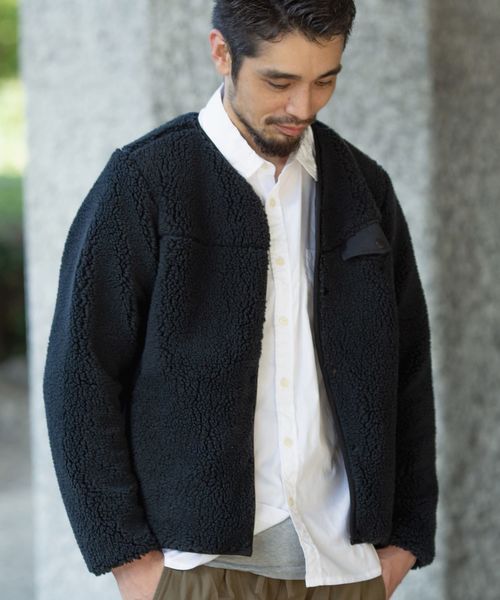 Columbia(コロンビア)の「【別注】Columbia:リバーシブルボアジャケット◆(ブルゾン・メンズ・ブラック/キャメル・LL/S/M/L)」の4枚目の写真