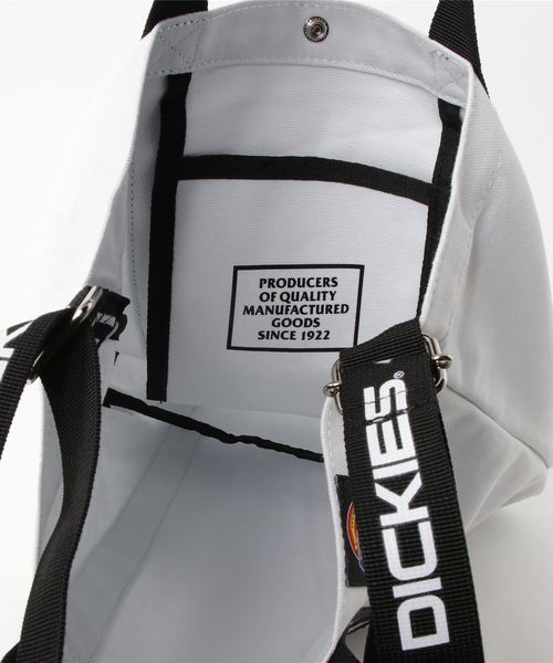 Dickies(ディッキーズ)の「_Dickies LOGO TAPE 2WAY SHOULDER BAG(ショルダーバッグ・レディース・ホワイト/ブラック/ベージュ/ネイビー・FREE)」の7枚目の写真