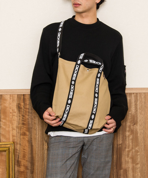 Dickies(ディッキーズ)の「_Dickies LOGO TAPE 2WAY SHOULDER BAG(ショルダーバッグ・レディース・ホワイト/ブラック/ベージュ/ネイビー・FREE)」の3枚目の写真