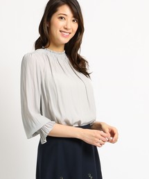 【洗える】パウダーサテンシャーリングブラウス