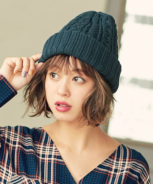 KOBE LETTUCE（コウベレタス）の「[ ケーブルニット / リブニット ]リバーシブルデザイン☆ニットキャップ＊レディース/ニット帽/帽子[J623]神戸レタス（ニットキャップ/ビーニー・レディース・ブラック/グレー/アイボリー/ブルー系その他/レッド系その他・FREE）」の4枚目の写真