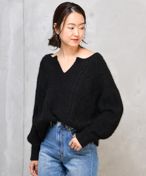 美品！DouDou スキッパー　ケーブルニット DouDou（ドゥドゥ）の「ケーブルスキッパーニット（ニット/セーター