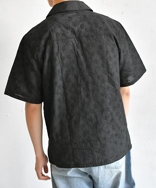 PairPair（ペアペア）の「総柄刺繍オープンカラーシャツ（シャツ/ブラウス・メンズ・ブラック/ライトブラウン・FREE）」の4枚目の写真