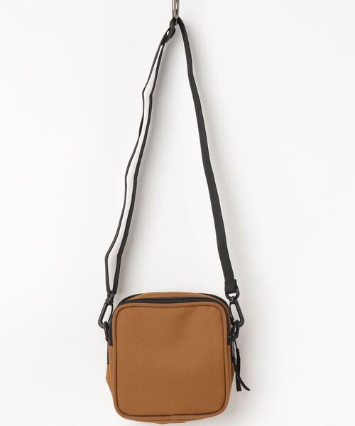 Carhartt WIP（カーハートダブリューアイピー）の「Carhartt WIP/カーハートダブリューアイピー ショルダーバック 撥水バッグ ESSENTIALS BAG SMALL I006285（ショルダーバッグ・メンズ・ブラウン/ネイビー/ブラック/レッド/マルチ/グリーン系その他/ベージュ/ネイビー系/カモフラージュ/グレー/アーミー/グリーン系その他2/ブラック系その他/ライトブラウン・FREE）」の15枚目の写真