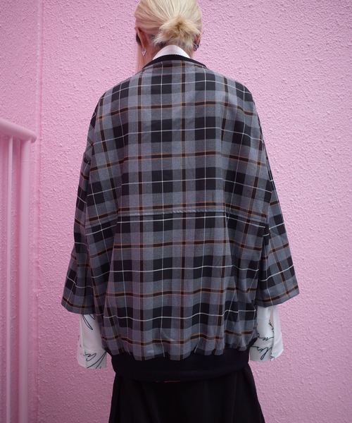 rovtski(ロフトスキー)の「【ビッグシルエット】V NECK SHIRT PT/セットアップ プルオーバーVネックシャツ(シャツ/ブラウス・レディース・ブラック/ブラック系その他/グレー系その他・FREE)」の14枚目の写真