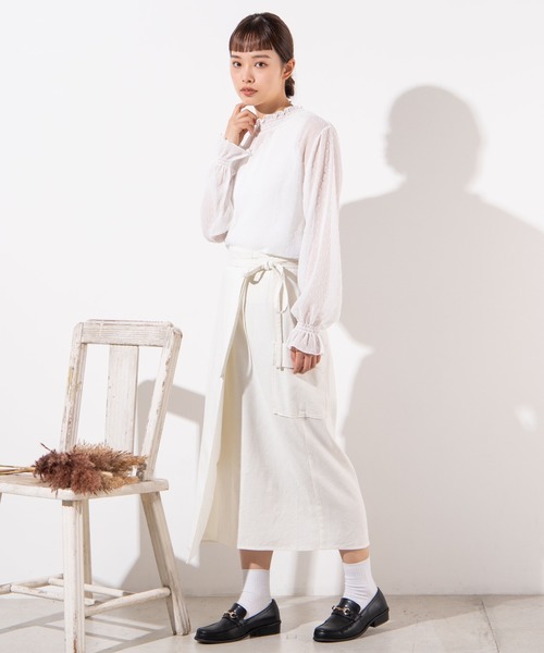 WEGO（ウィゴー）の「WEGO/シアーシャーリングハイネックブラウス（シャツ/ブラウス・レディース・サックスブルー/オフホワイト/ホワイト系その他/ブラック・FREE）」の7枚目の写真