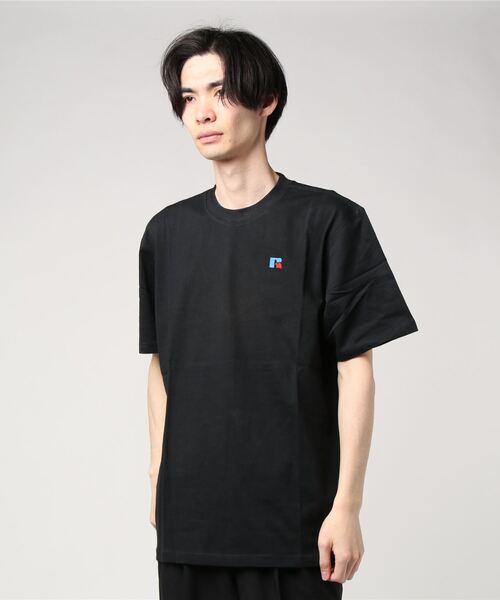 Russell Athletic（ラッセルアスレティック）の「【RUSSELL ATHLETIC/ラッセルアスレティック】（UN）BASELINER TEE LIGHTWEIGHT（Tシャツ/カットソー・メンズ・ホワイト/タン/サックスブルー/ネイビー/ナチュラル/グレー/ブラック/パープル/レッド/ピンク/グリーン/ダークブルー/オレンジ/オートミール/ブルー/マルーン/オリーブ/A・X-LARGE/MEDIUM/LARGE）」の3枚目の写真