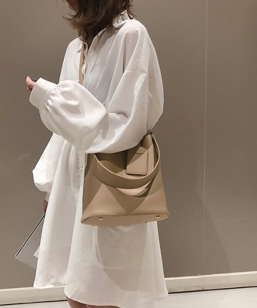 MANGROVE（マングローブ）の「ポーチin2WAYショルダー（ショルダーバッグ・レディース・キャメル/ベージュ/ブラック/グリーン・FREE）」の11枚目の写真