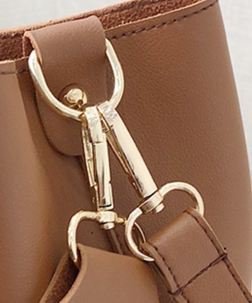 MANGROVE（マングローブ）の「ポーチin2WAYショルダー（ショルダーバッグ・レディース・キャメル/ベージュ/ブラック/グリーン・FREE）」の14枚目の写真