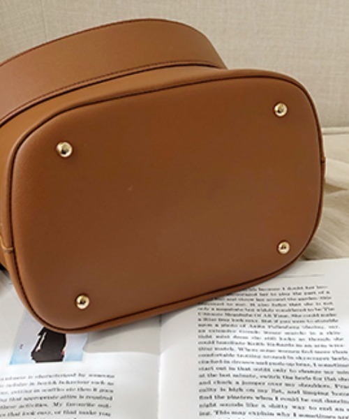 MANGROVE（マングローブ）の「ポーチin2WAYショルダー（ショルダーバッグ・レディース・キャメル/ベージュ/ブラック/グリーン・FREE）」の18枚目の写真