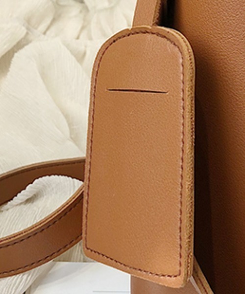 MANGROVE（マングローブ）の「ポーチin2WAYショルダー（ショルダーバッグ・レディース・キャメル/ベージュ/ブラック/グリーン・FREE）」の16枚目の写真