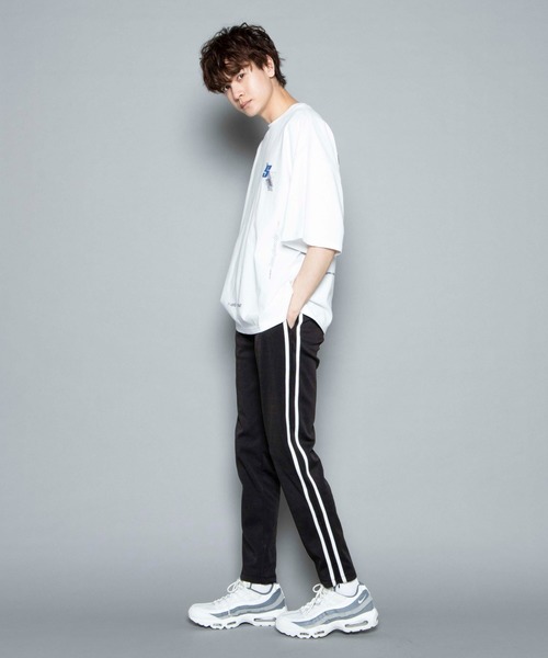 WEGO（ウィゴー）の「WEGO/マルチロゴビッグシルエット半袖Tシャツ（Tシャツ/カットソー・メンズ・ホワイト/ブラック・MEDIUM/LARGE）」の19枚目の写真