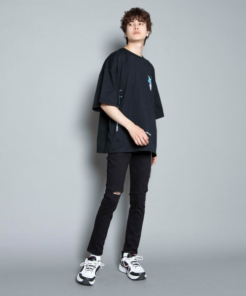 WEGO（ウィゴー）の「WEGO/マルチロゴビッグシルエット半袖Tシャツ（Tシャツ/カットソー・メンズ・ホワイト/ブラック・MEDIUM/LARGE）」の22枚目の写真