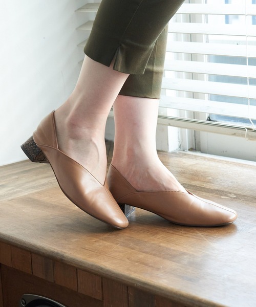 ROPE' PICNIC（ロペピクニック）の「【WEB限定サイズ】センターシームバブーシュシューズ（その他シューズ・レディース・ブラウン/ブラック/オリーブ/キャメル/ダークブラウン・25.0cm/24.0cm/23.0cm/23.5cm/24.5cm）」の14枚目の写真