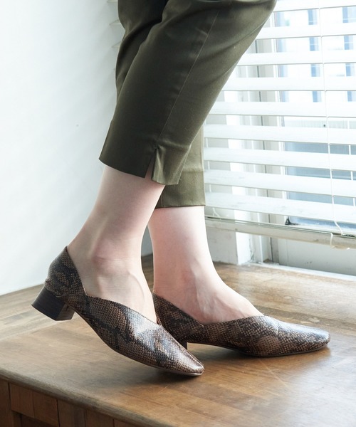 ROPE' PICNIC（ロペピクニック）の「【WEB限定サイズ】センターシームバブーシュシューズ（その他シューズ・レディース・ブラウン/ブラック/オリーブ/キャメル/ダークブラウン・25.0cm/24.0cm/23.0cm/23.5cm/24.5cm）」の15枚目の写真