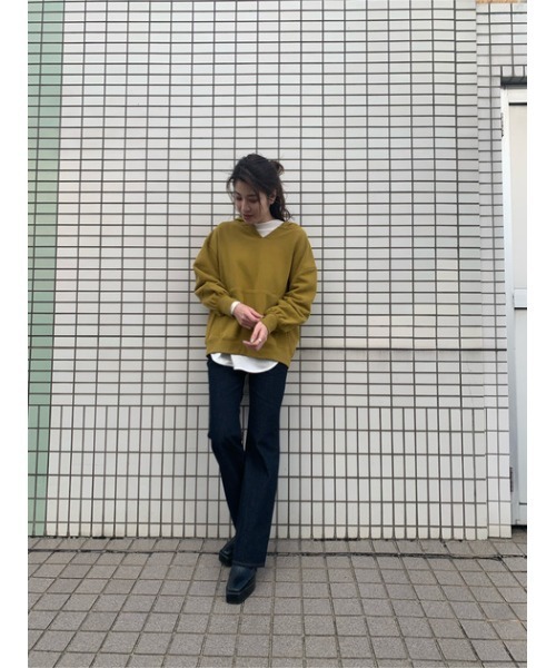 AZUL by moussy（アズールバイマウジー）の「HIGH WAIST DENIM FLARE/ハイウエスデニムフレア（デニムパンツ・レディース・ワンウォッシュ・SMALL/MEDIUM/LARGE/X-SMALL）」の14枚目の写真