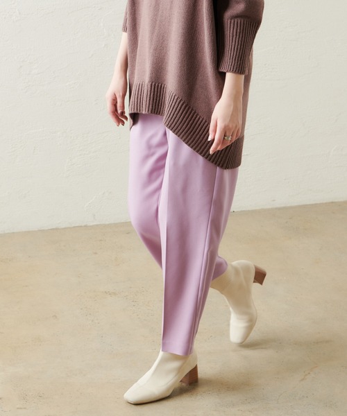 natural couture(ナチュラルクチュール)の「美シルエット微起毛テーパードパンツ Lサイズ(その他パンツ・レディース・ブラック/モカ/ライトベージュ/ブルー/マスタード/ピンク・LARGE)」の6枚目の写真
