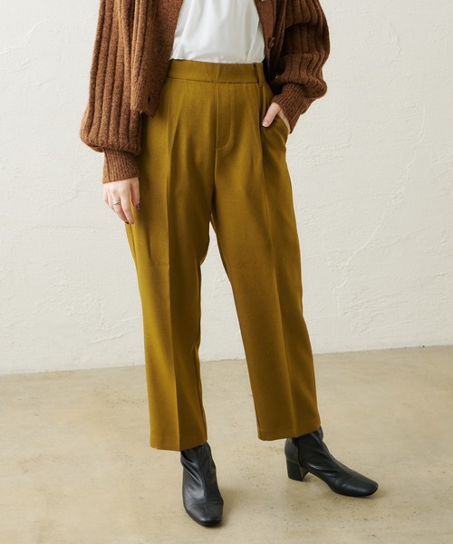 natural couture(ナチュラルクチュール)の「美シルエット微起毛テーパードパンツ Lサイズ(その他パンツ・レディース・ブラック/モカ/ライトベージュ/ブルー/マスタード/ピンク・LARGE)」の1枚目の写真