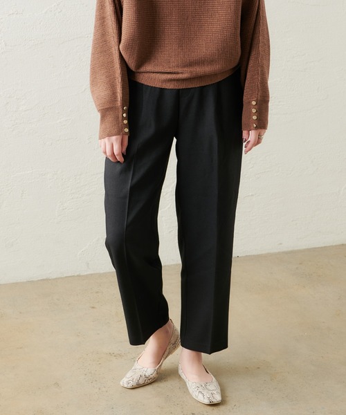 natural couture(ナチュラルクチュール)の「美シルエット微起毛テーパードパンツ Lサイズ(その他パンツ・レディース・ブラック/モカ/ライトベージュ/ブルー/マスタード/ピンク・LARGE)」の2枚目の写真