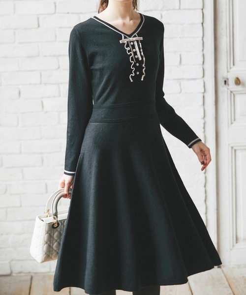 配色ライン入りフリル りぼん パール付きニットワンピース ワンピース Tocco Closet トッコ クローゼット のファッション通販 Zozotown