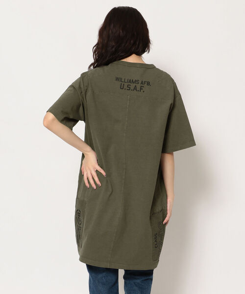 AVIREX（アヴィレックス）の「フェイドウォッシュポケットワンピース/ FADE WASH POCKET ONEPIECE（ワンピース・レディース・オレンジ/チャコール/オリーブ/オフホワイト・FREE）」の4枚目の写真