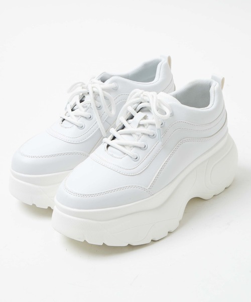 WEGO(ウィゴー)の「WEGO/ボリュームソールスニーカー(スニーカー・レディース・ホワイト/ブラック/その他1・SMALL/MEDIUM/LARGE)」の6枚目の写真