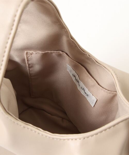 CAPRICIEUX LE'MAGE(カプリシューレマージュ)の「〈新色追加〉スクエアハンドルミニバッグ(トートバッグ・レディース・ブラック/ベージュ/ピンク・ONE SIZE)」の6枚目の写真