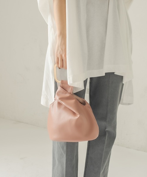 CAPRICIEUX LE'MAGE(カプリシューレマージュ)の「〈新色追加〉スクエアハンドルミニバッグ(トートバッグ・レディース・ブラック/ベージュ/ピンク・ONE SIZE)」の12枚目の写真