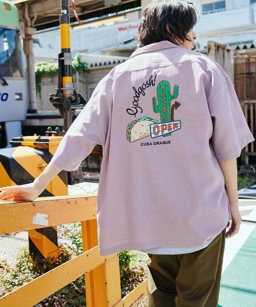 MONO-MART(モノマート)の「テックリネン 刺繍デザイン オーバーサイズ 半袖ボーリングシャツ(シャツ/ブラウス・メンズ・ブラック/モスグリーン/ブラック系その他/ベージュ系その他/グリーン系その他/ブルー系その他/パープル系その他/ライラック/ベージュ系その他2/ブルー系その他2・M/L)」の10枚目の写真