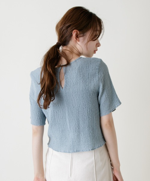 Kastane(カスタネ)の「布帛サッカーT(Tシャツ/カットソー・レディース・スカイブルー/ブラック/アイボリー・FREE)」の8枚目の写真