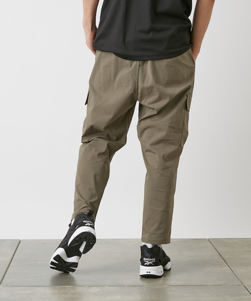 COLONY 2139(コロニートゥーワンスリーナイン)の「カーゴテーパードパンツ/ミリタリテーパードパンツ(カーゴパンツ・メンズ・チャコールグレー/オリーブ・MEDIUM/LARGE)」の5枚目の写真