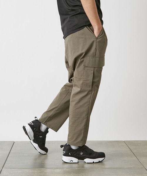 COLONY 2139(コロニートゥーワンスリーナイン)の「カーゴテーパードパンツ/ミリタリテーパードパンツ(カーゴパンツ・メンズ・チャコールグレー/オリーブ・MEDIUM/LARGE)」の6枚目の写真
