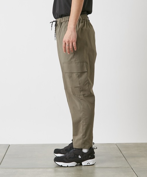 COLONY 2139(コロニートゥーワンスリーナイン)の「カーゴテーパードパンツ/ミリタリテーパードパンツ(カーゴパンツ・メンズ・チャコールグレー/オリーブ・MEDIUM/LARGE)」の20枚目の写真