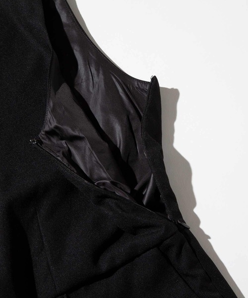 F/CE. (エフシーイー)の「F/CE. UF SLEEVELESS JUMPSUIT / エフシーイー UF スリーブレス ジャンプスーツ(サロペット/オーバーオール・レディース・ブラック/ベージュ・SMALL/MEDIUM)」の22枚目の写真