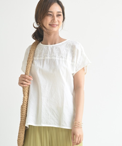 rps（アールピーエス）の「コットンボイル刺繍生地ブラウス（シャツ/ブラウス・レディース・ブラック/オフホワイト/ライトカーキ/チャコールグレー・M-L/M）」の9枚目の写真