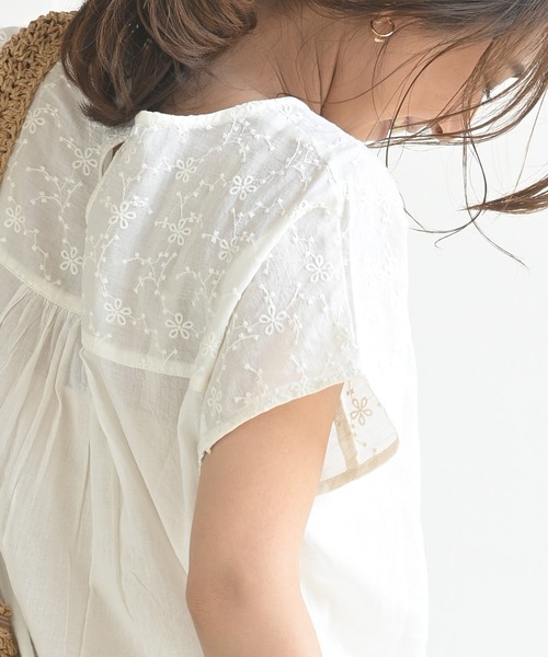 rps（アールピーエス）の「コットンボイル刺繍生地ブラウス（シャツ/ブラウス・レディース・ブラック/オフホワイト/ライトカーキ/チャコールグレー・M-L/M）」の18枚目の写真