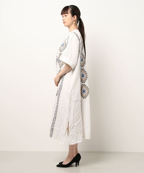 チャイハネ（チャイハネ）の「【チャイハネ】カフタンワンピース（ワンピース・レディース・ホワイト/ブルー/マスタード・FREE）」の19枚目の写真