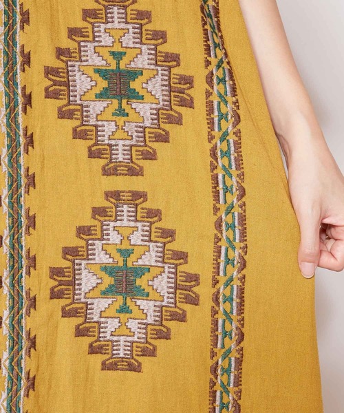 チャイハネ（チャイハネ）の「【チャイハネ】カフタンワンピース（ワンピース・レディース・ホワイト/ブルー/マスタード・FREE）」の16枚目の写真