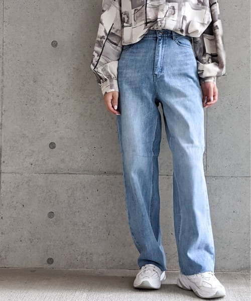 Per sist ence（パーシエンス）の「Per sist ence/パーシエンス　カットオフ5ポケットデニムパンツ（デニムパンツ・レディース・ブラック/グレー/インディゴブルー/ライトインディゴブルー・MEDIUM/SMALL）」の4枚目の写真