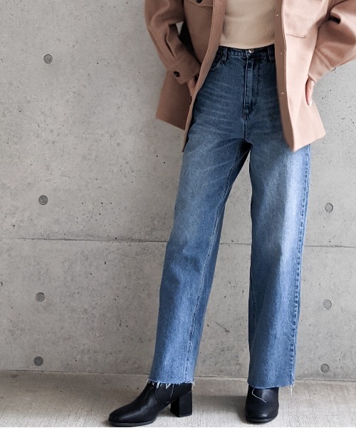 Per sist ence（パーシエンス）の「Per sist ence/パーシエンス　カットオフ5ポケットデニムパンツ（デニムパンツ・レディース・ブラック/グレー/インディゴブルー/ライトインディゴブルー・MEDIUM/SMALL）」の3枚目の写真