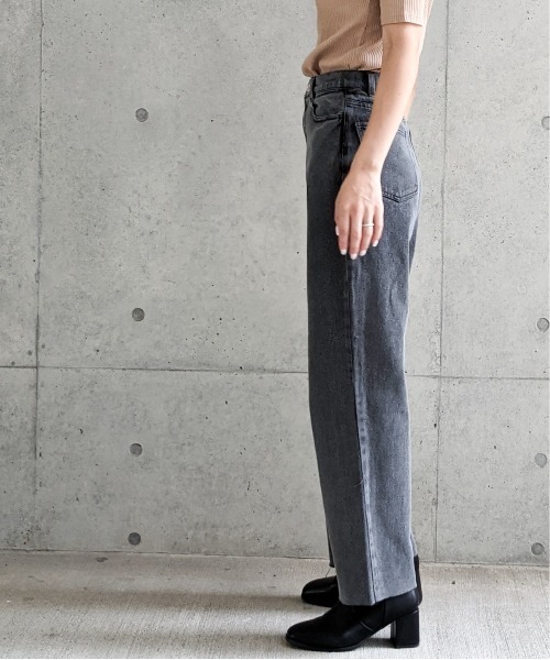 Per sist ence（パーシエンス）の「Per sist ence/パーシエンス　カットオフ5ポケットデニムパンツ（デニムパンツ・レディース・ブラック/グレー/インディゴブルー/ライトインディゴブルー・MEDIUM/SMALL）」の21枚目の写真