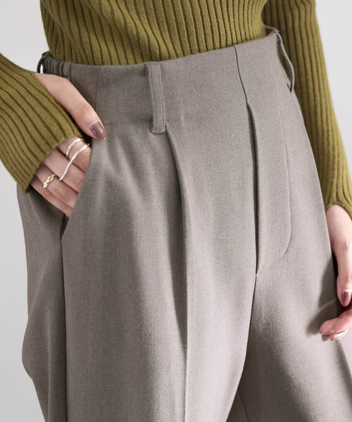 classicalelf(クラシカルエルフ)の「暖か&美脚叶う。ウール調セミフレアセンタープレスパンツ(スラックス・レディース・ブラウン/ブラック/ホワイト系その他/杢グレー/ブラウン系その他・X-LARGE/LARGE/MEDIUM/SMALL)」の6枚目の写真