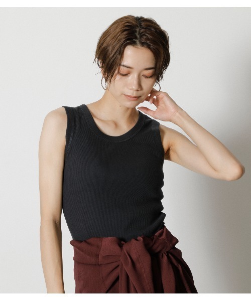 AZUL by moussy（アズールバイマウジー）の「CREW NECK RIB TANK TOP / クルーネック リブ タンクトップ（タンクトップ・レディース・ダークブルー/ベージュ/オレンジ/ライトブラック・SMALL/MEDIUM）」の2枚目の写真